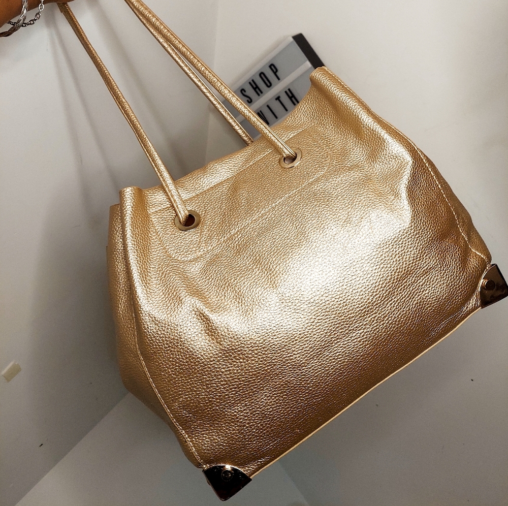 Gold bag - Picture 8 of 11